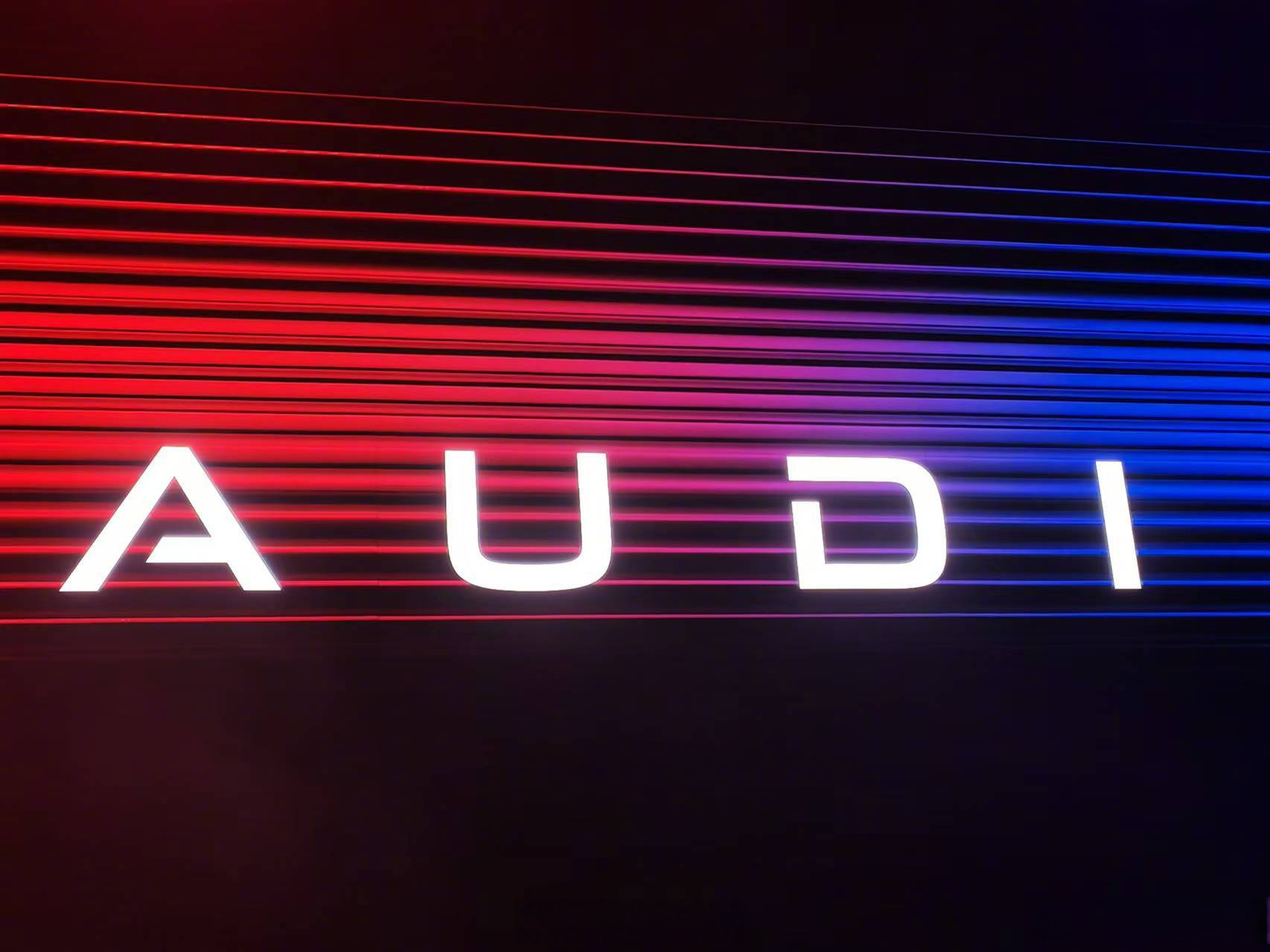 包含集结日意甲传出新动向，塞维利亚迎来里程碑，管理层表态：信心回归，球探报告显示潜力的词条